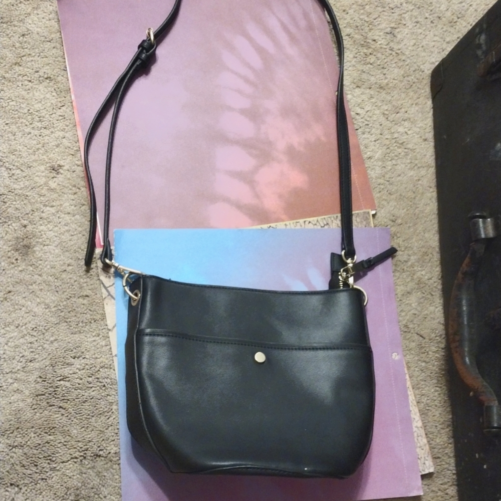 Sole society purse